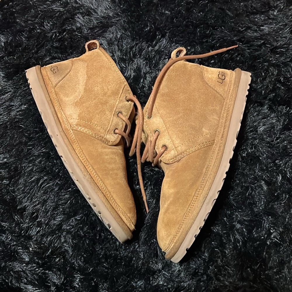Women’s UGG Neumel Chestnut Suede Ankle Booties size 10 EUC